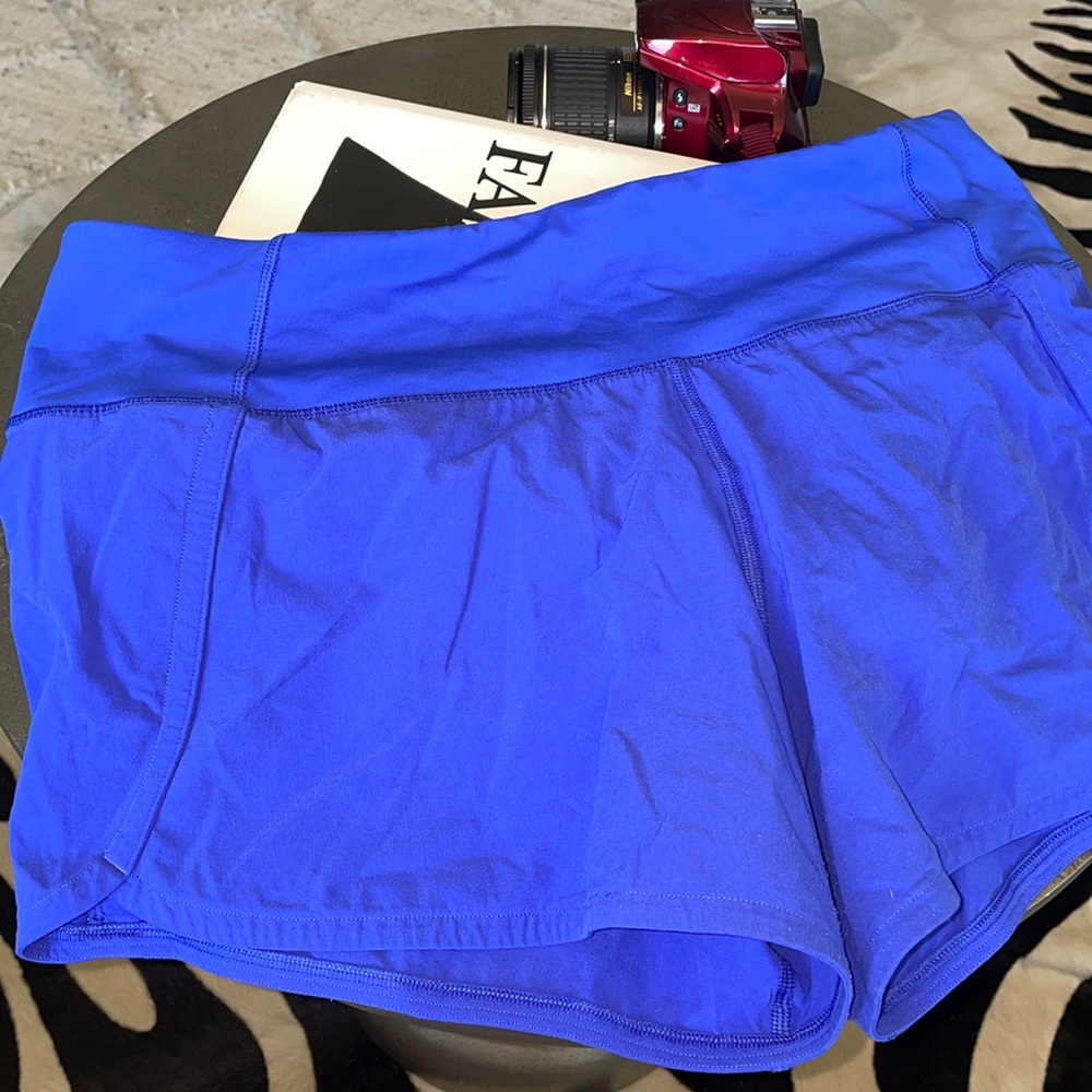 Lulu lemon Speed up short